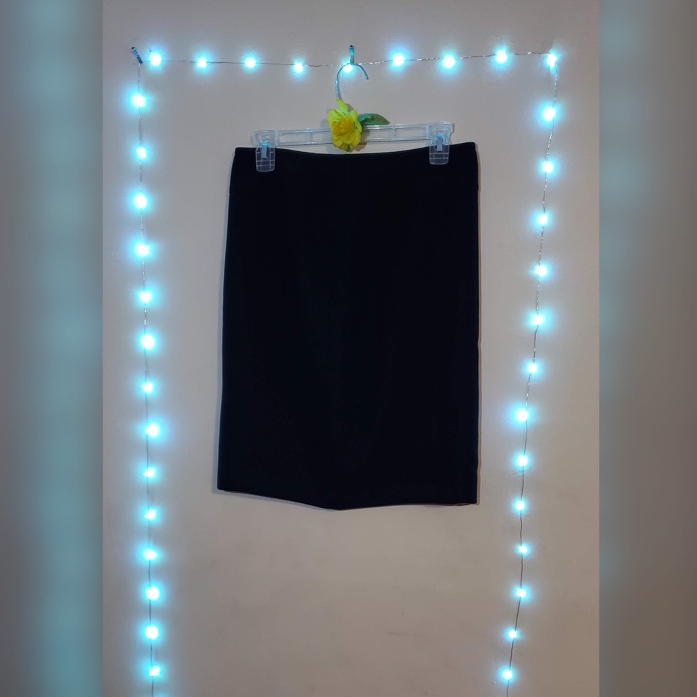 Jones Studio Zip Up Pencil Skirt